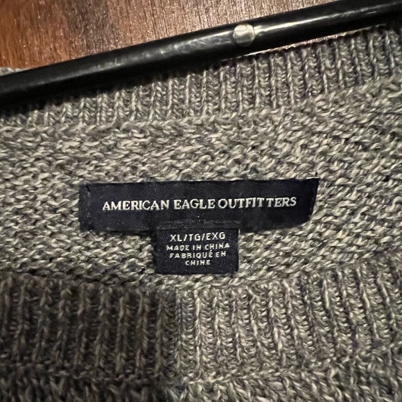 American Eagle Sweater - Picture 2 of 4